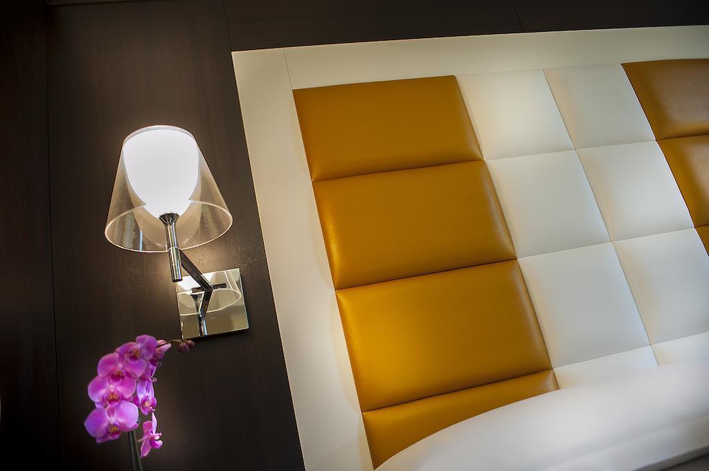 Dve Suite Rom Zimmer foto